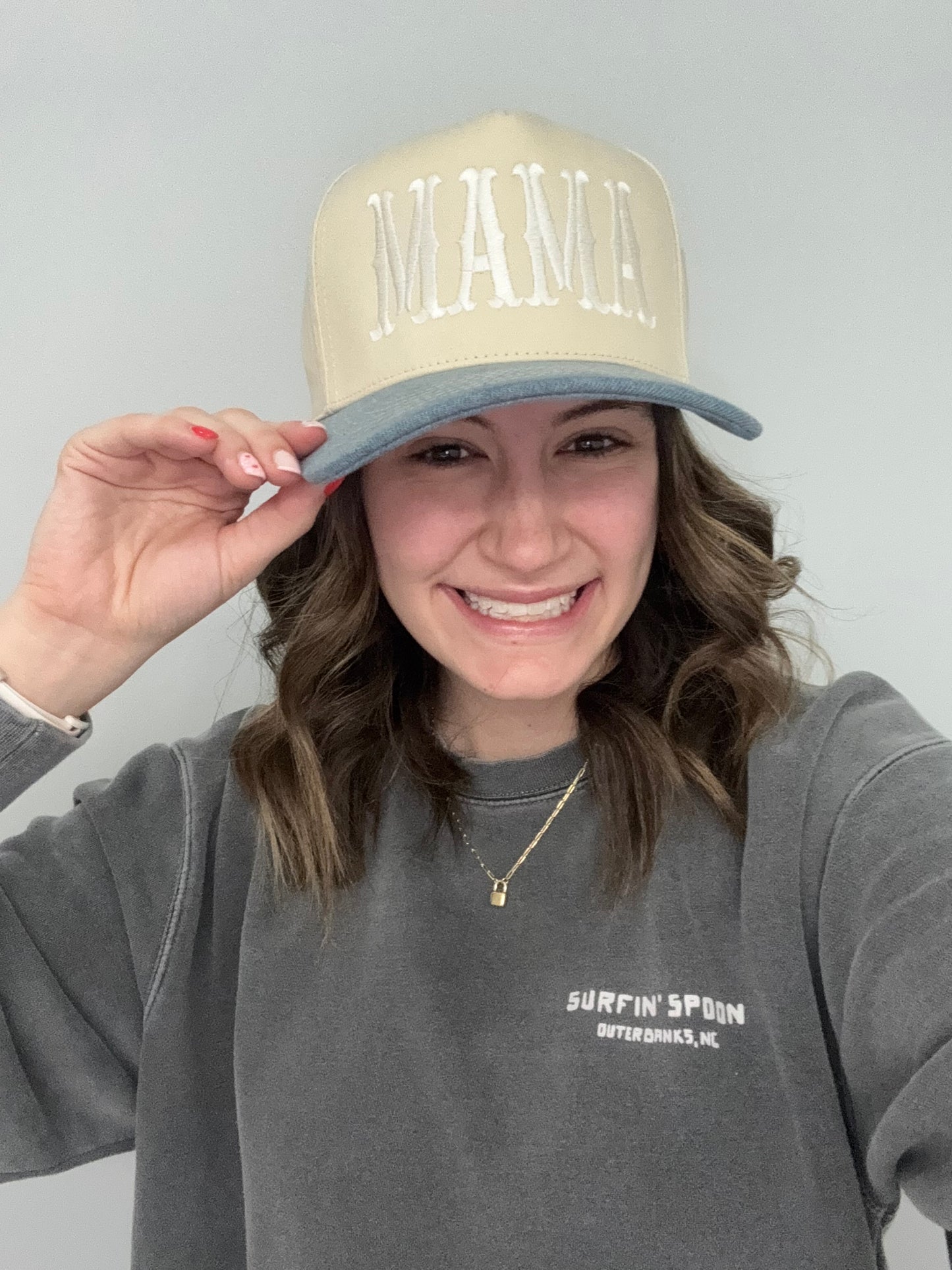 “Mama” Trucker Hat