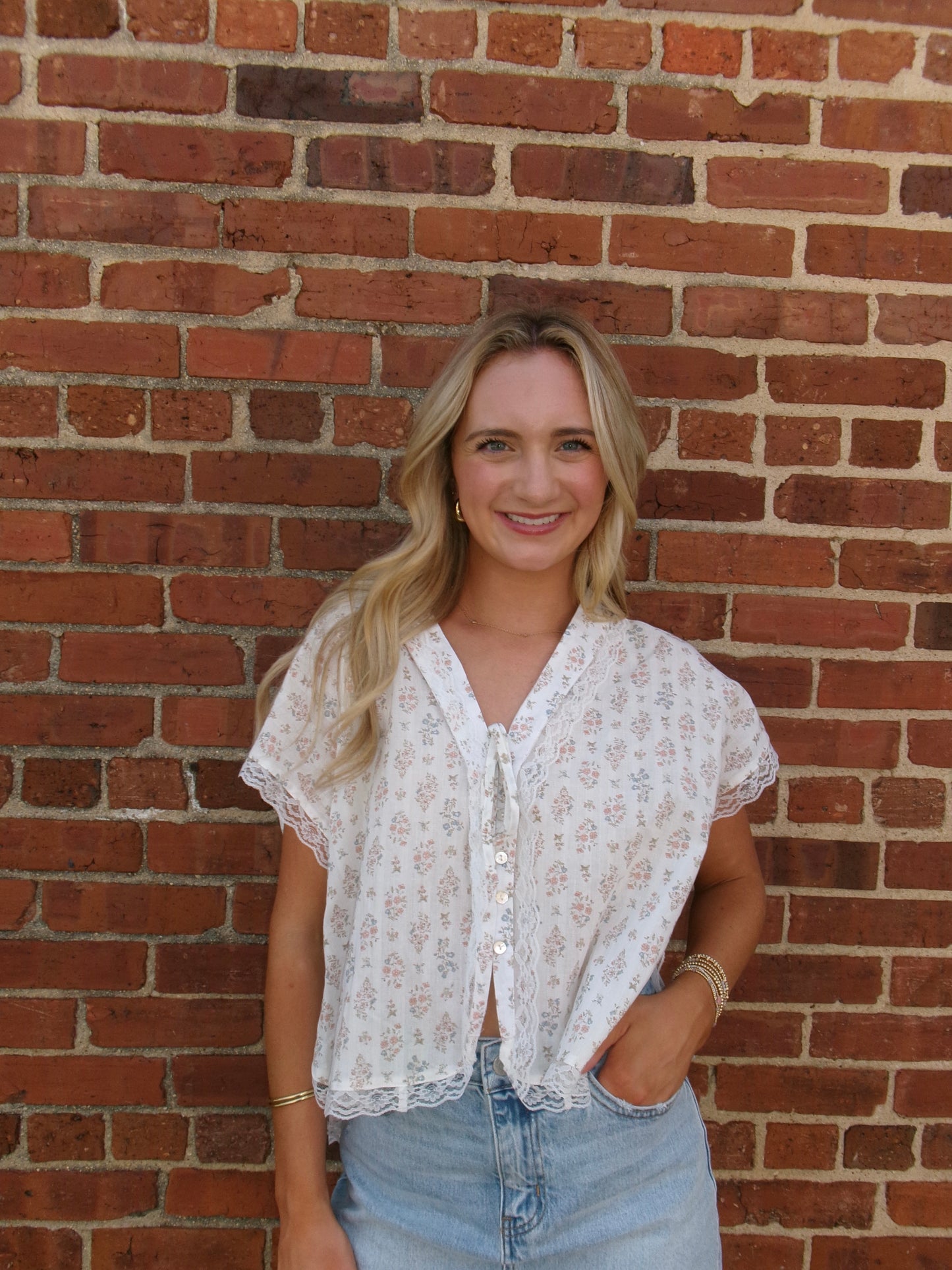 Ivory Shore Tie Lace Blouse