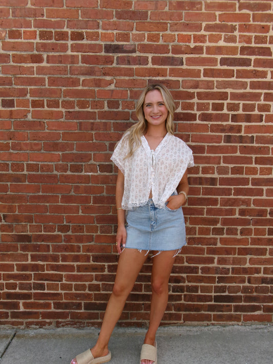 Ivory Shore Tie Lace Blouse