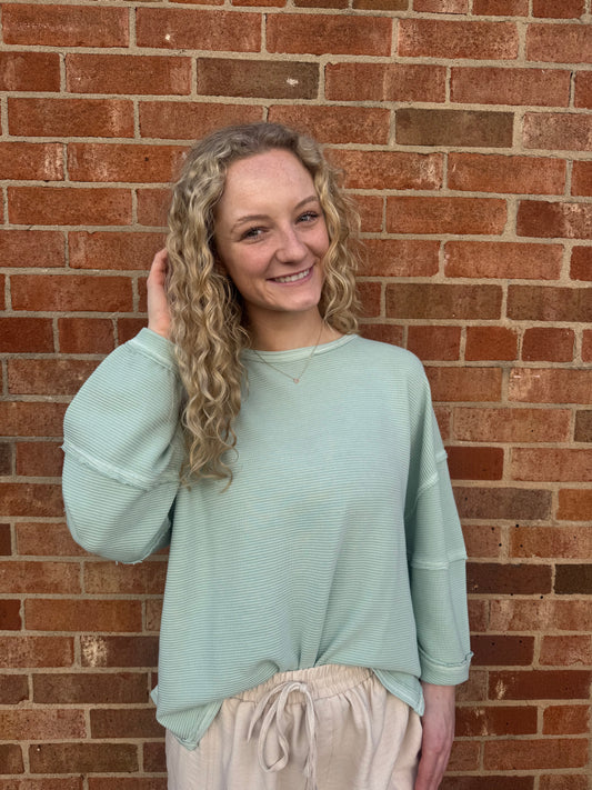 Mallory Exposed Seam Sleeved Top